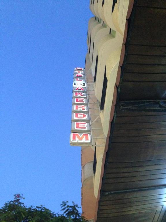 Akerdem Hotel クシャダス エクステリア 写真
